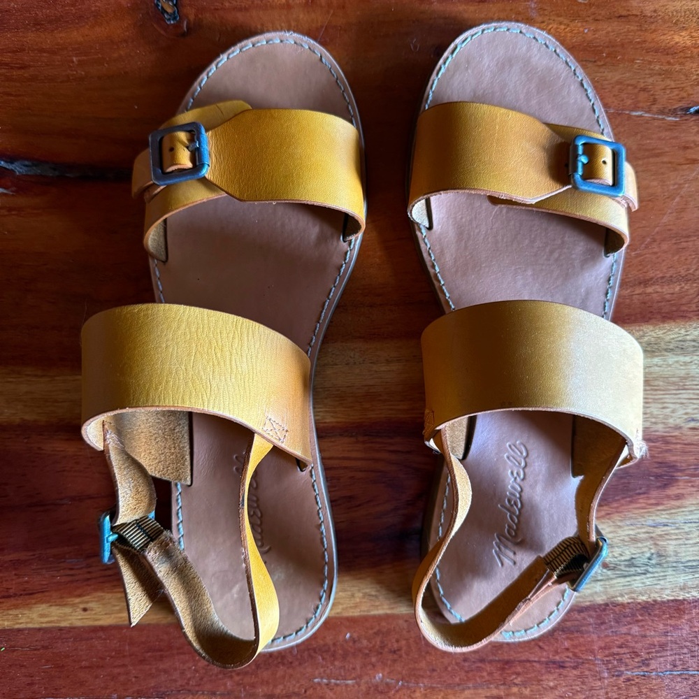 Leather Madewell buckle strap sandals